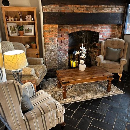Thatched Cottage Hotel Brockenhurst Buitenkant foto
