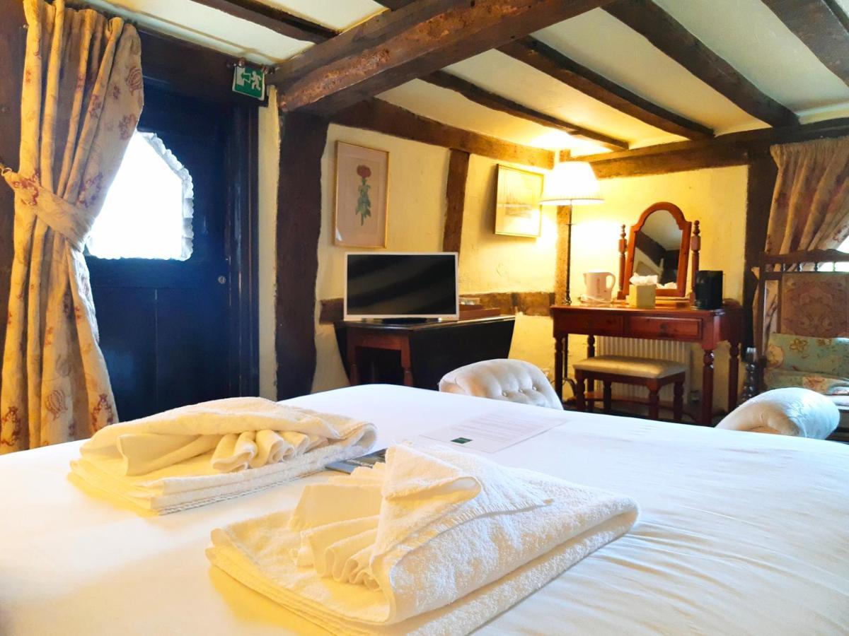 Thatched Cottage Hotel Brockenhurst Buitenkant foto