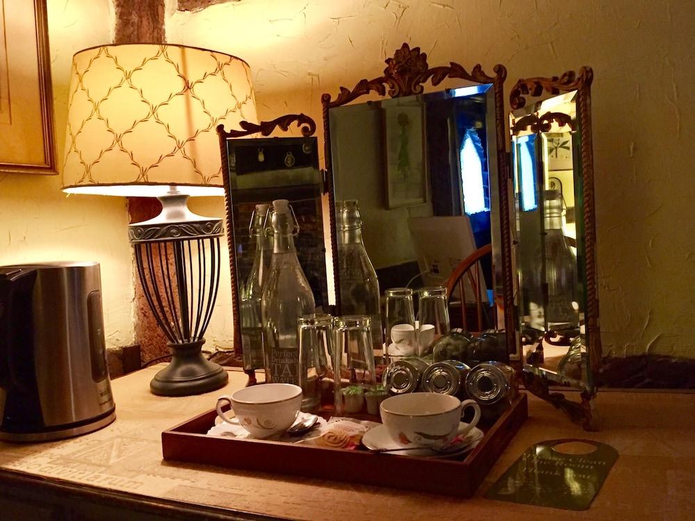 Thatched Cottage Hotel Brockenhurst Buitenkant foto